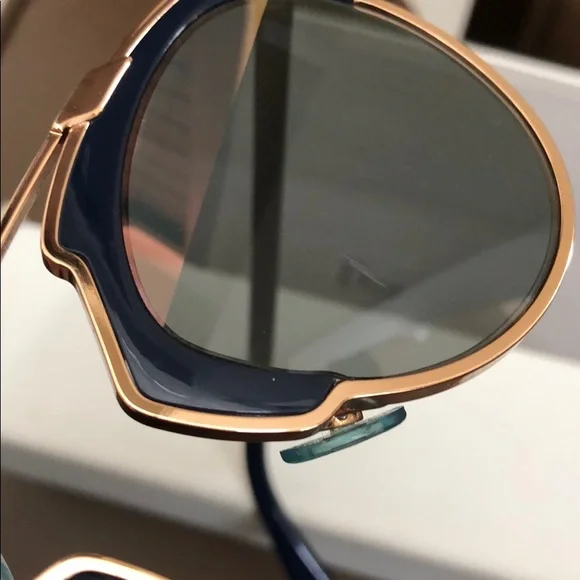 AUTHENTIC DIOR SO REAL NAVI SUNGLASSES - Picture 2 of 4